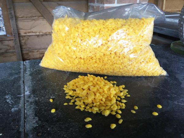 Zuivere bijenwas pellets voor o.a. theelicht 1 kg